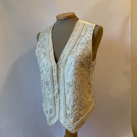 VINTAGE LIZ CLAIRBORN Beaded Embroidered Silk Vest Ivory Petite - Picture 9 of 14